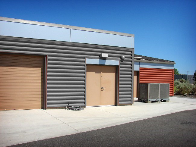 storage services