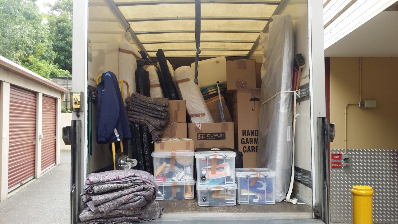 office removals KT17